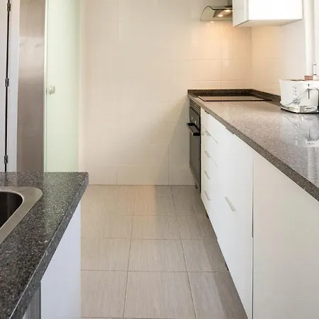 Palmeira Gale - - Pool - By Bedzy Lejlighed *