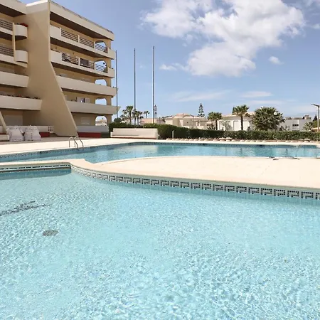 Apartment Palmeira Gale - - Pool - By Bedzy