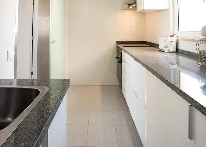 Palmeira Gale - - Pool - By Bedzy 아파트 *